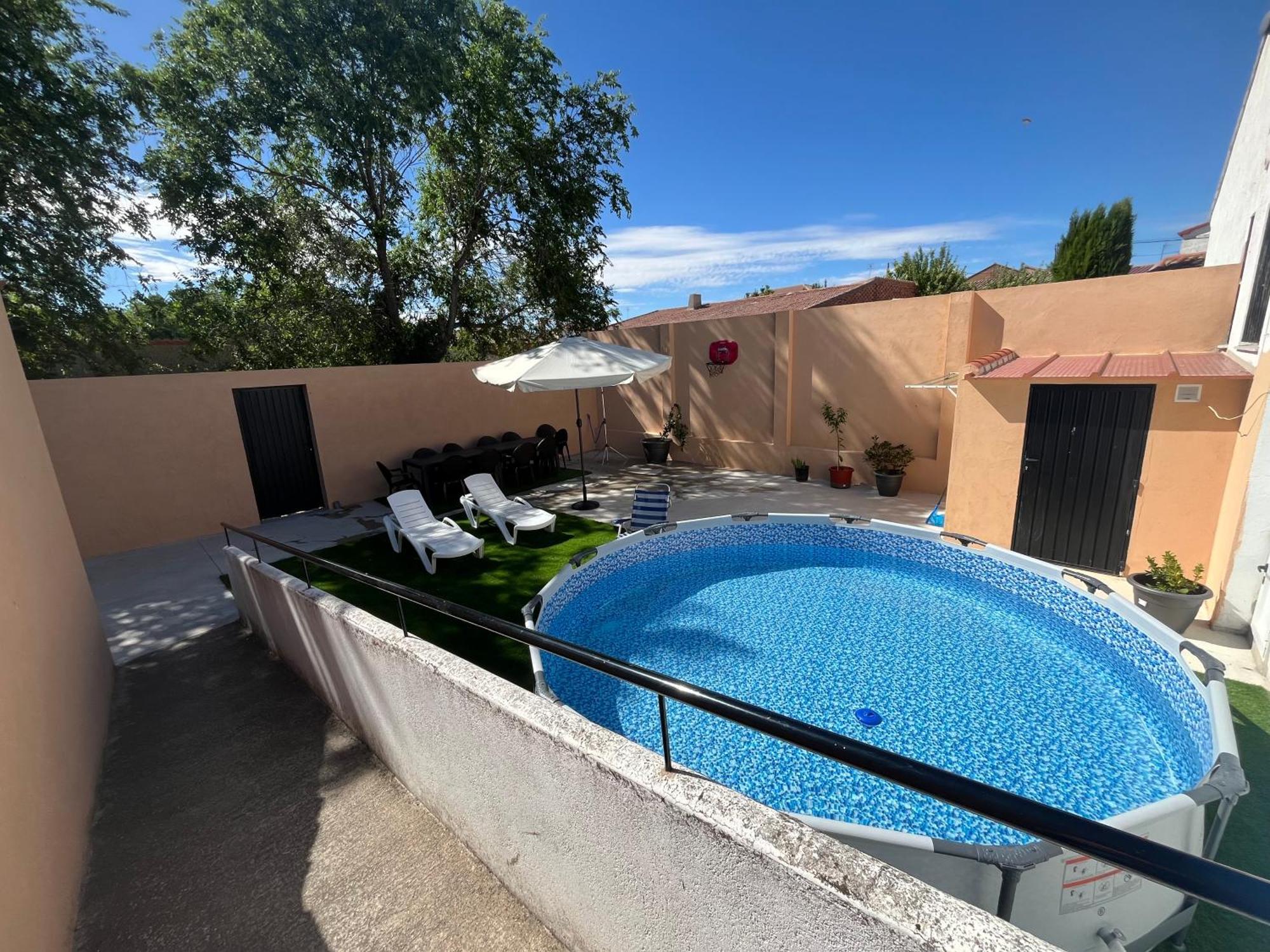 La Alameda Villa Fontiveros Luaran gambar